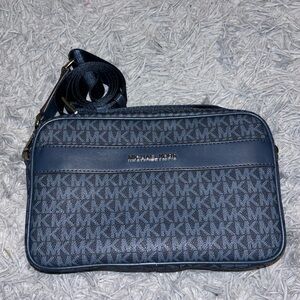 Michael Kors CrossBody Purse